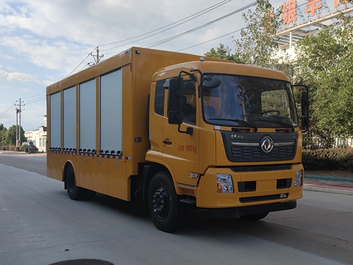 瑞力星牌RLQ5180XZBD6裝備車
