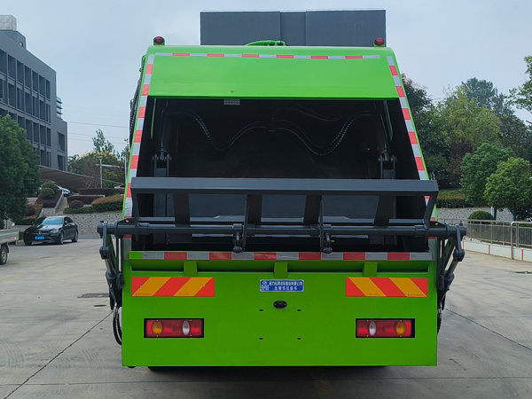 程力威牌CLW5160ZYSCDP壓縮式垃圾車公告圖片