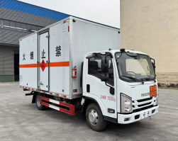 程力牌CL5071XRY6BXW易燃液体厢式运输车