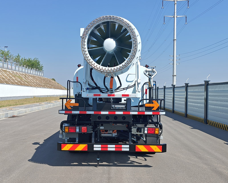中植汽車牌CDL5180TDYZZBEV純電動多功能抑塵車公告圖片