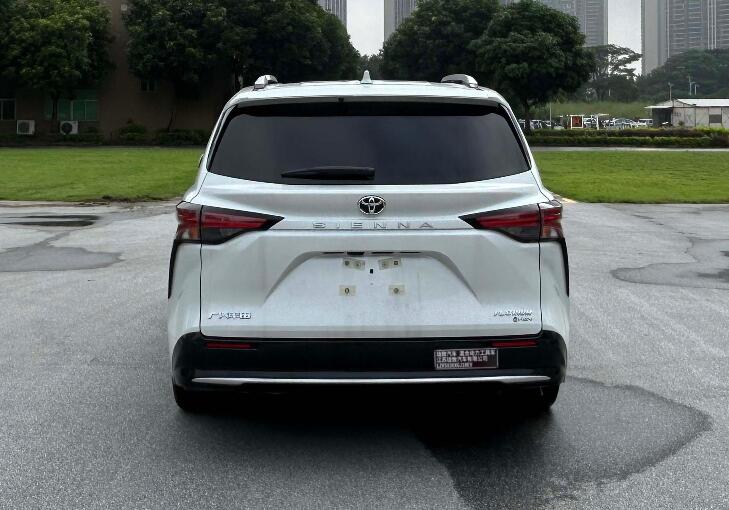 瓏致汽車牌LZV5030XGJ1HEV混合動力工具車公告圖片