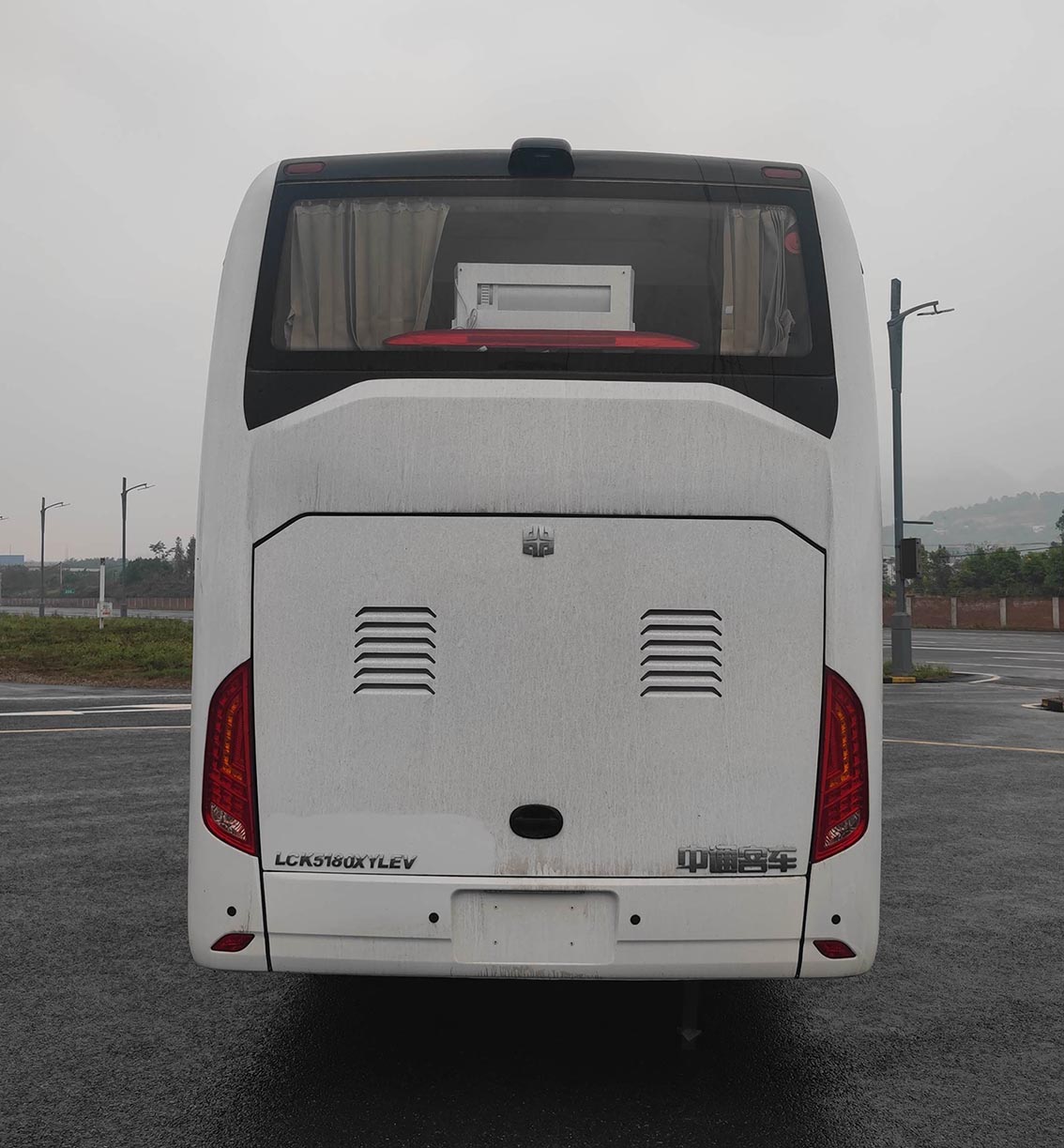 中通牌LCK5180XYLEV純電動(dòng)醫(yī)療車公告圖片