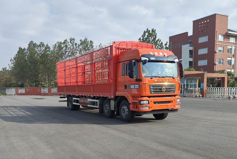 ZZ5256CCYN56CGF1L型倉(cāng)柵式運(yùn)輸車圖片