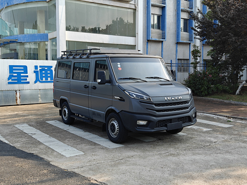 星通牌XTP5046TSYNJ6宿營車