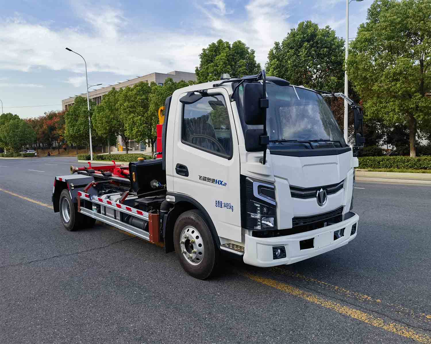 華通牌HCQ5040ZXXFDHEV插電式混合動(dòng)力車廂可卸式垃圾車