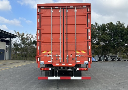 豪沃牌ZZ5187XYKN711GF1C翼開啟廂式車公告圖片