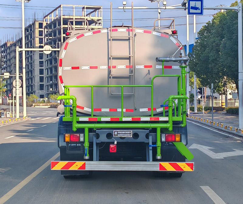 博利牌BLT5180GPSLWLBEV純電動(dòng)綠化噴灑車公告圖片