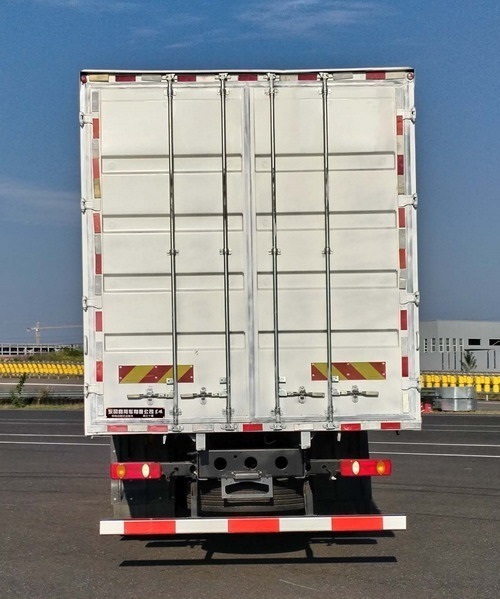 東風(fēng)牌DFH5180XXYEEV16純電動廂式運輸車公告圖片