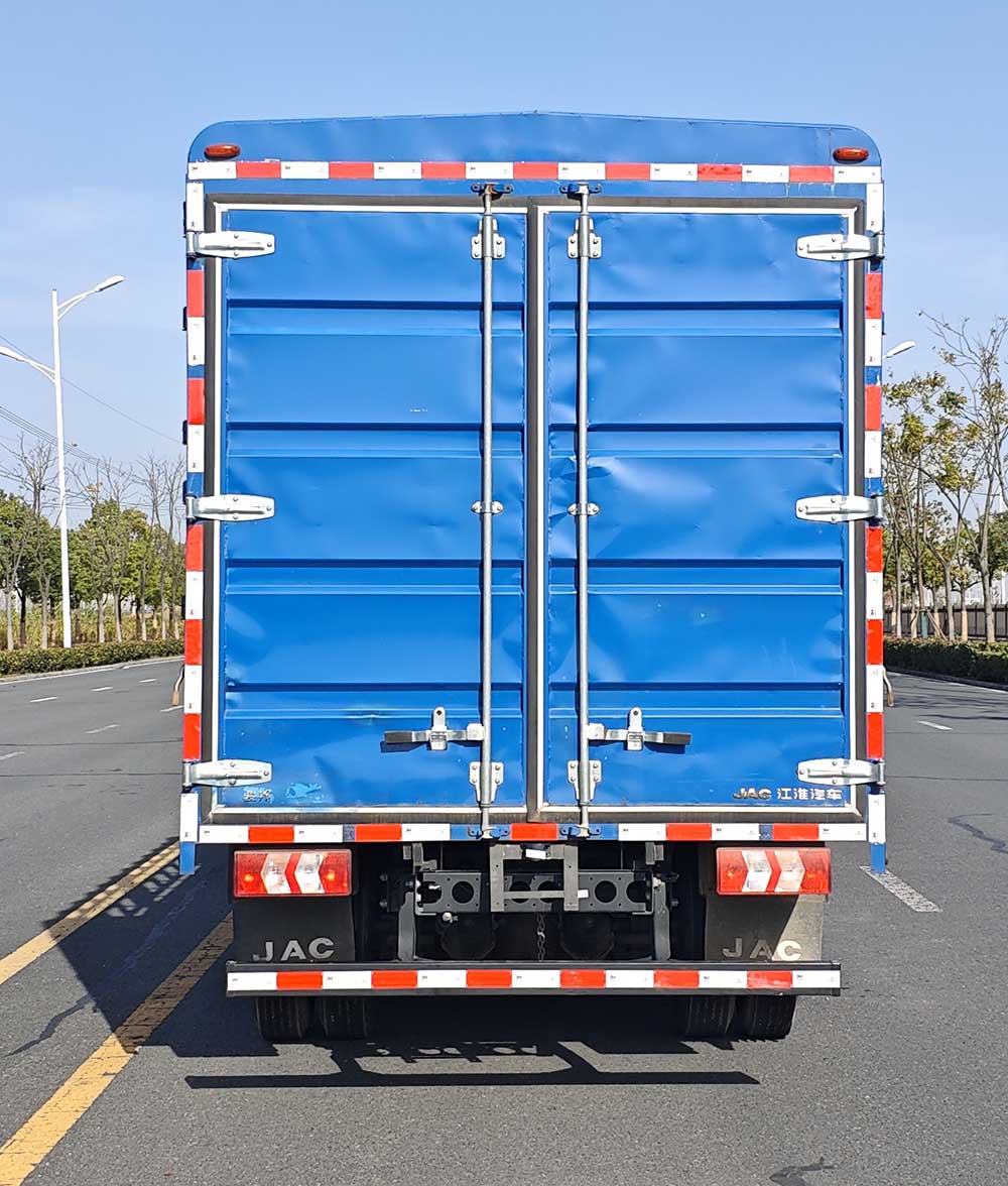 江淮牌HFC5042CCYP31K1C7S-2倉柵式運(yùn)輸車公告圖片