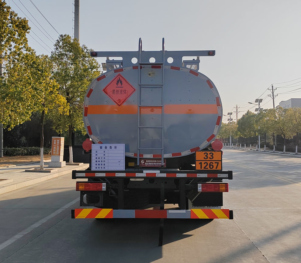 專威牌HTW5269GRYSY6易燃液體罐式運(yùn)輸車公告圖片