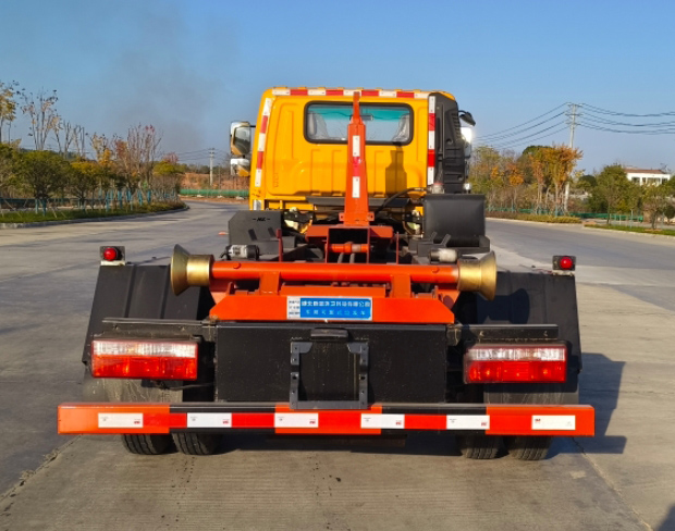 元年牌XSH5040ZXXF6DS車(chē)廂可卸式垃圾車(chē)公告圖片