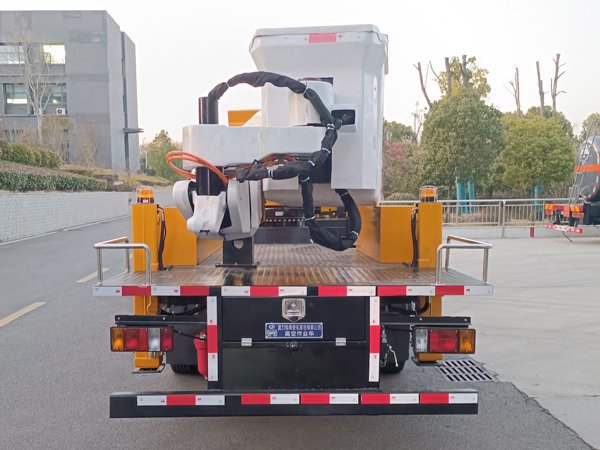 程力威牌CLW5070JGKADT高空作業(yè)車公告圖片