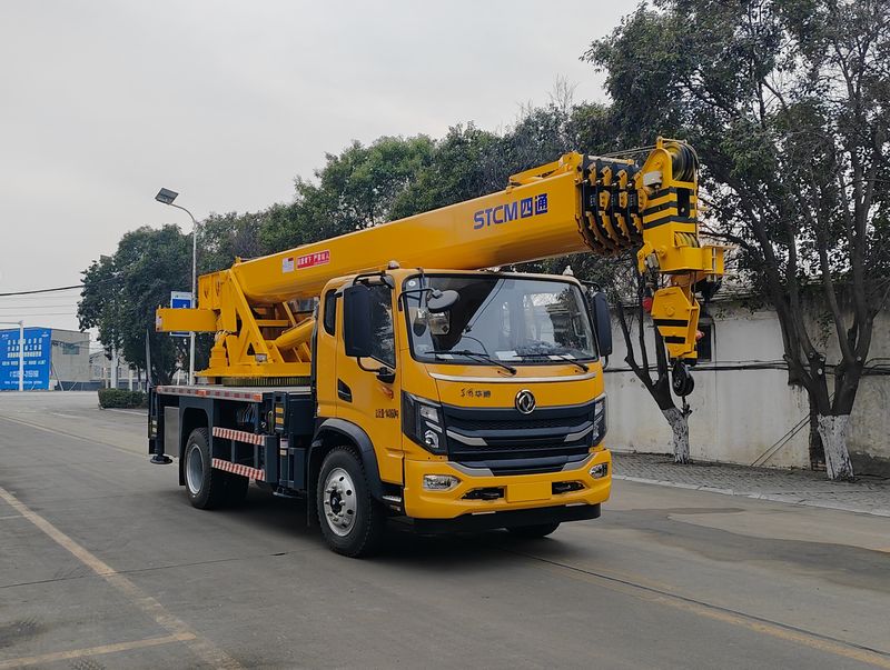 魯鷹牌SST5144JQZHS汽車起重機(jī)公告圖片