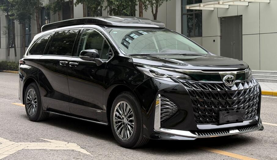 金禮牌KLB5031XSWSHEV混合動(dòng)力商務(wù)車