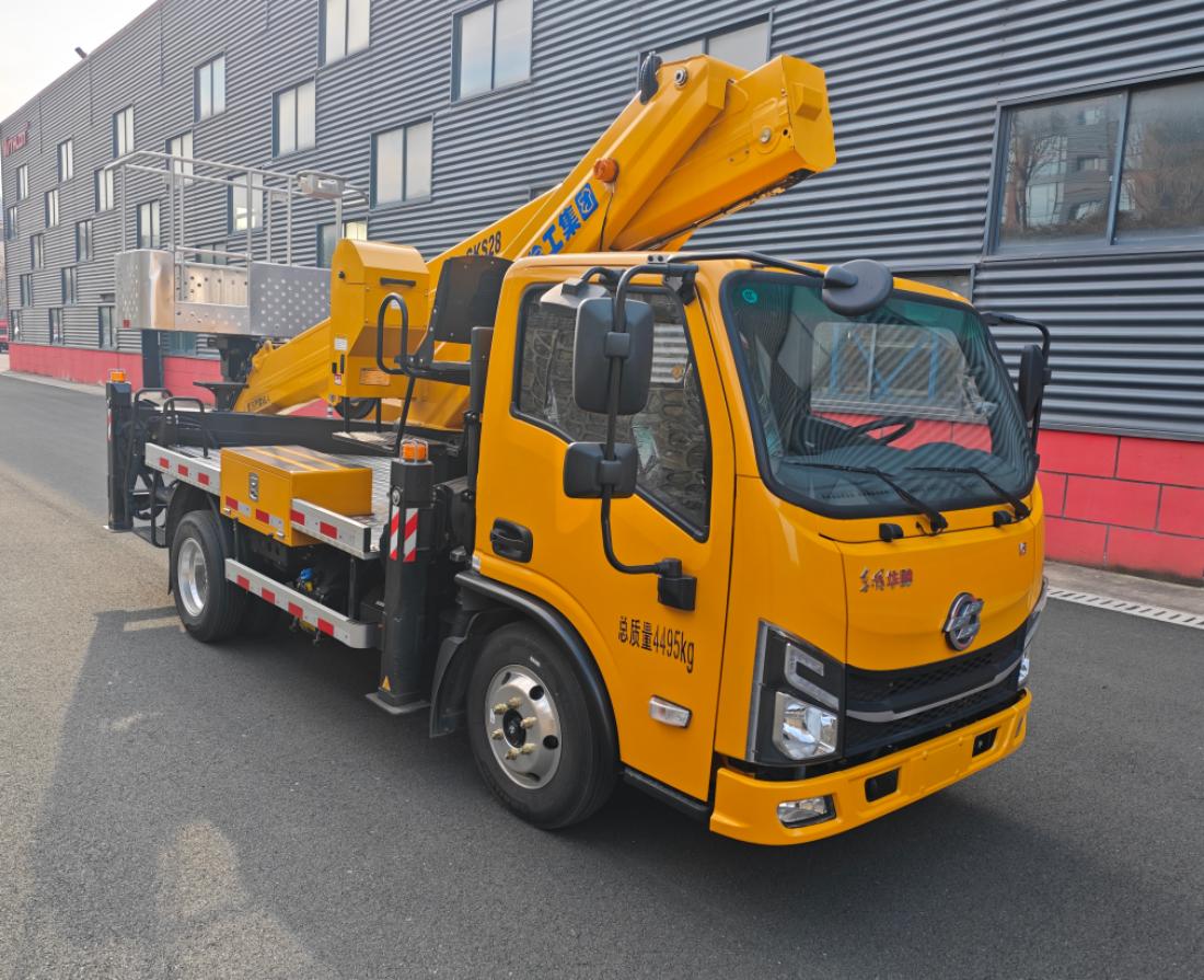 猛卡士特牌XCL5042JGK6高空作業(yè)車