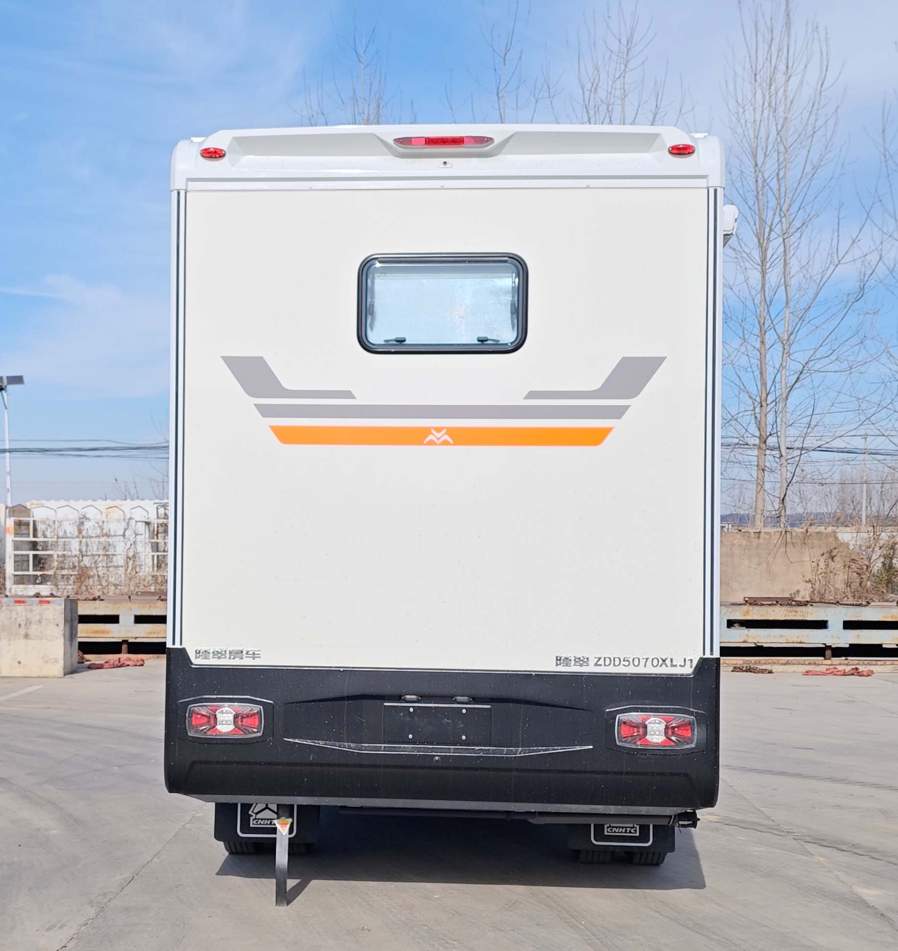 隆翠牌ZDD5070XLJ1旅居車公告圖片