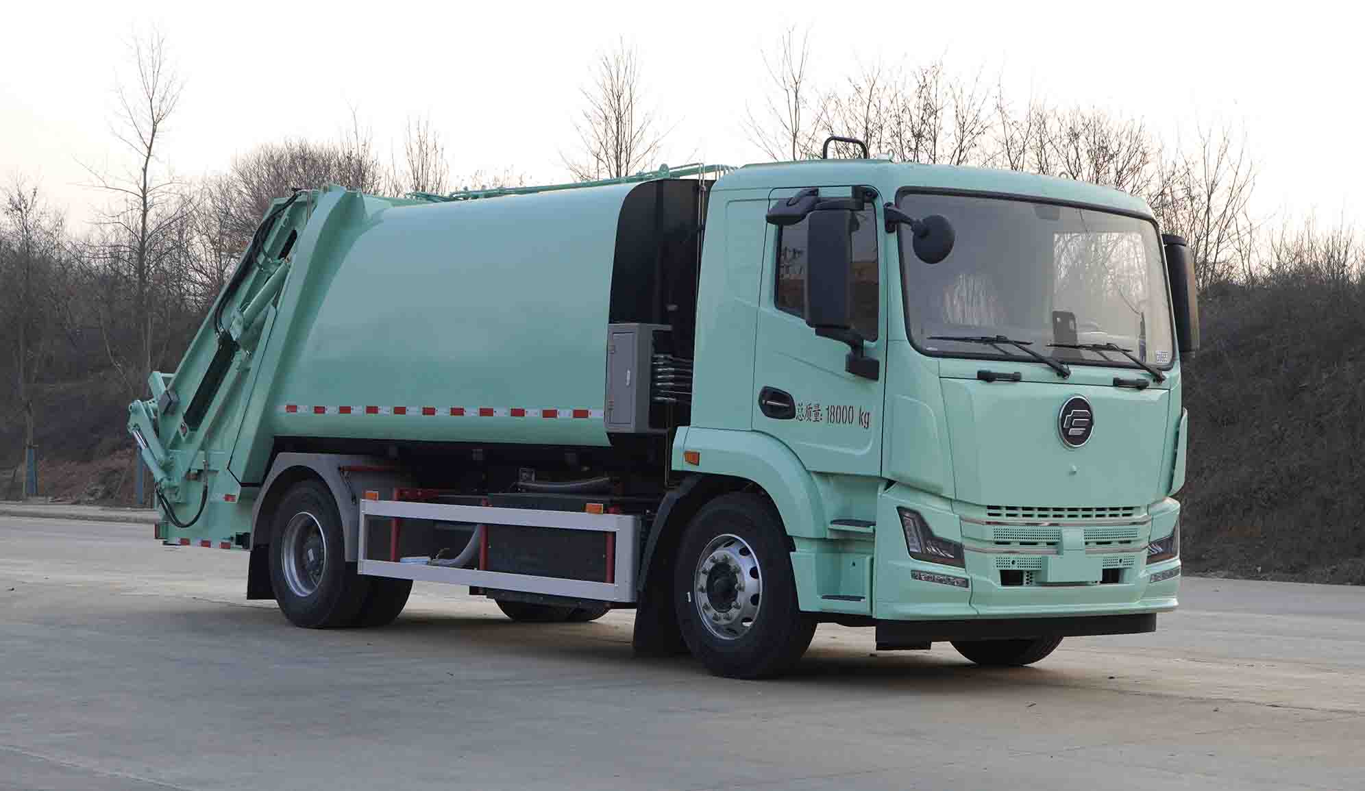 凱力風(fēng)牌KLF5182ZYSBEV純電動(dòng)壓縮式垃圾車公告圖片