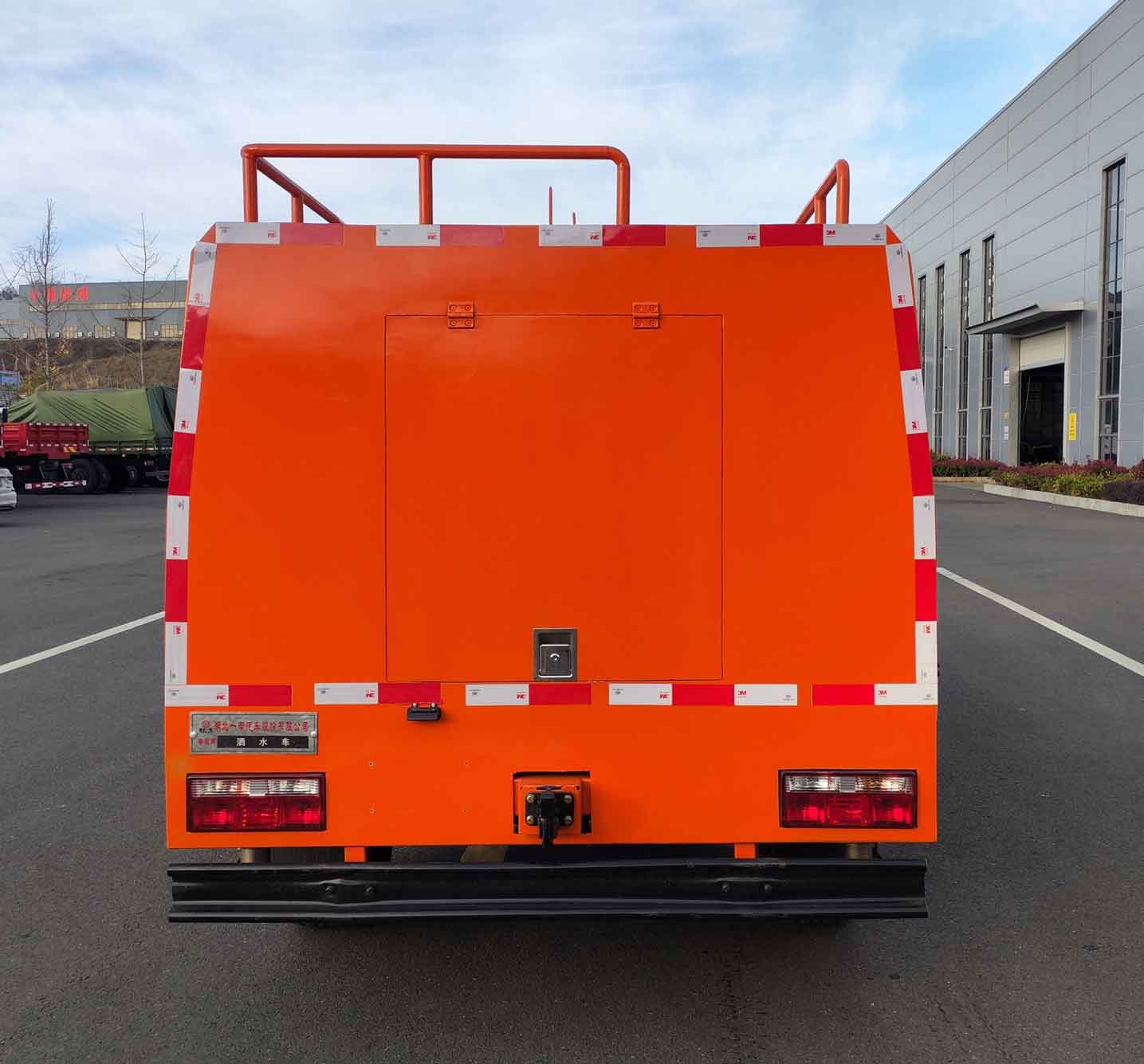 專致牌YZZ5042GSS6BW灑水車公告圖片