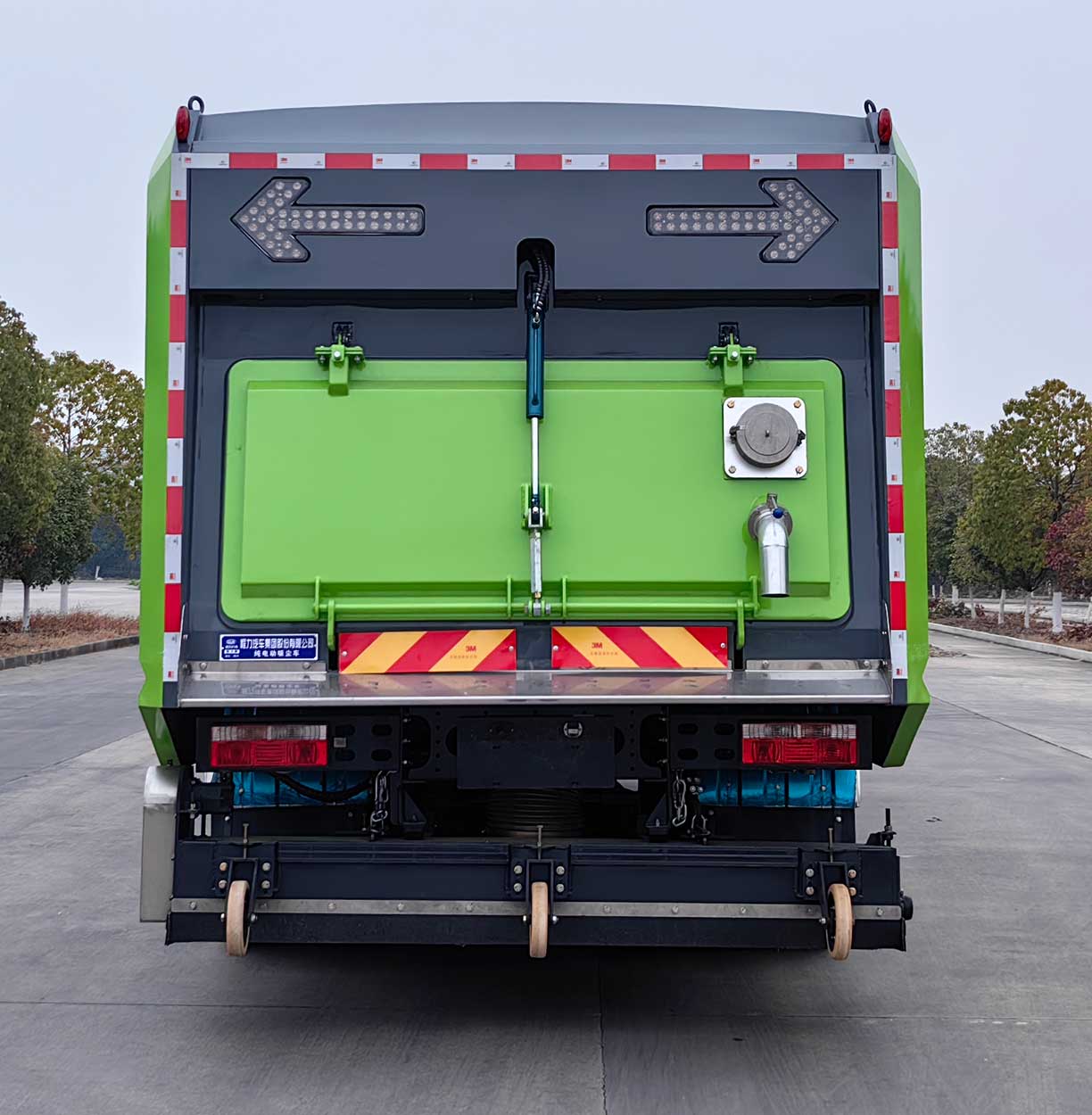 程力牌CL5181TXCBEV純電動(dòng)吸塵車公告圖片