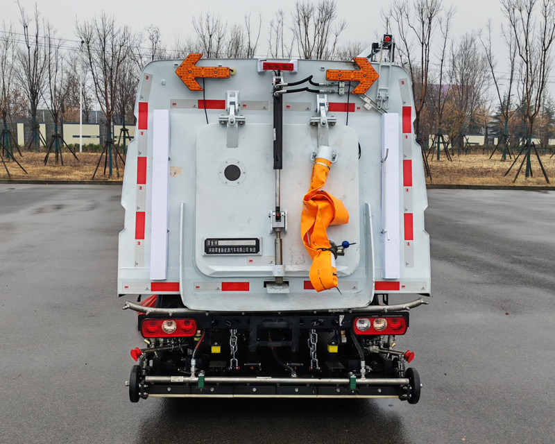 犀重牌AXZ5030TXSDTBEV純電動(dòng)洗掃車公告圖片