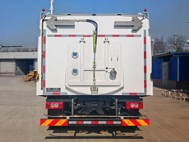 楚勝牌CSC5128TXSSBEV純電動洗掃車公告圖片