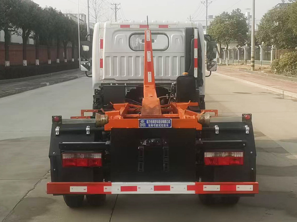 程力威牌CLW5048ZXXASK車廂可卸式垃圾車公告圖片