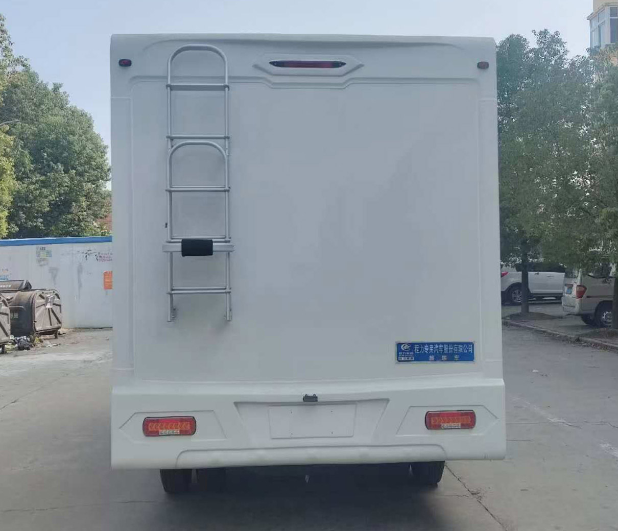 程力威牌CLW5044XLJAFC旅居車公告圖片