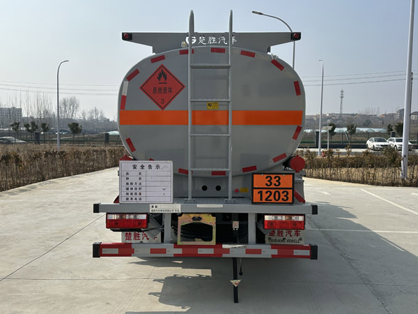 楚勝牌CSC5121GJY6加油車公告圖片