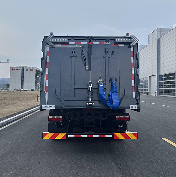 三一牌SYS5181TXSSYEBEV純電動(dòng)洗掃車公告圖片