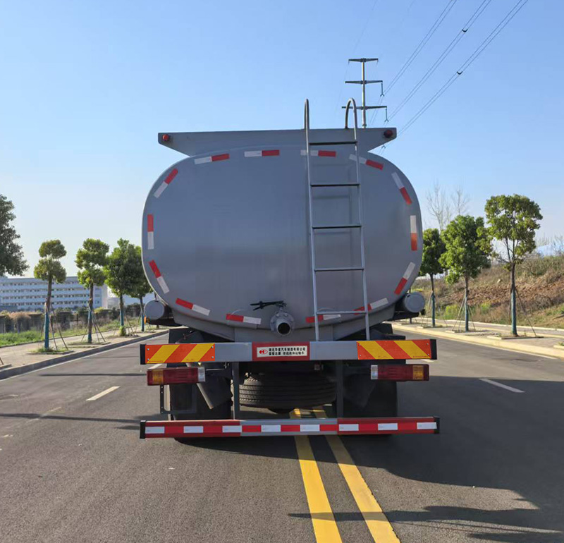 榮駿達牌HHX5250GPGL6普通液體運輸車公告圖片