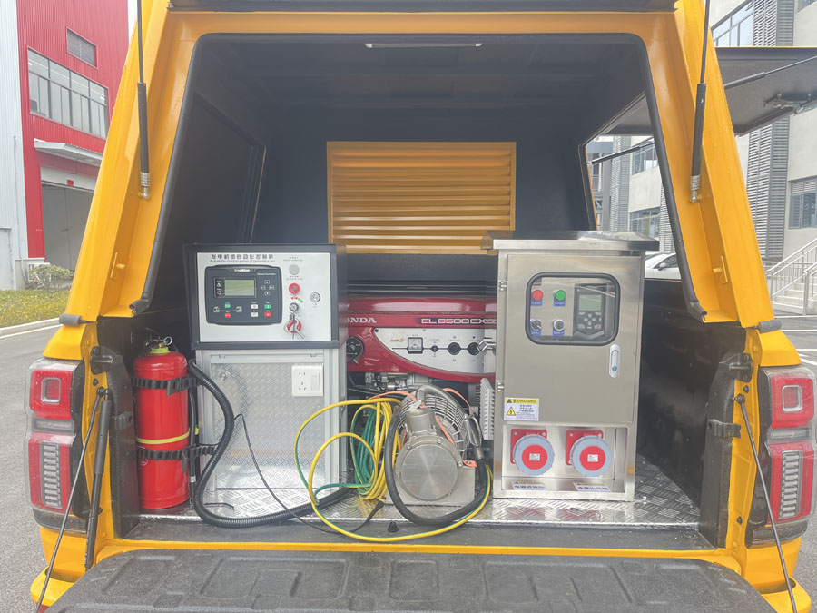 楚勝牌CSC5030XXHCC6救險車公告圖片