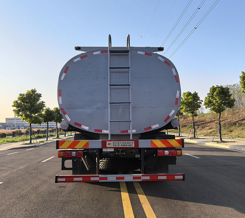 榮駿達(dá)牌HHX5251GPGSX6普通液體運輸車公告圖片