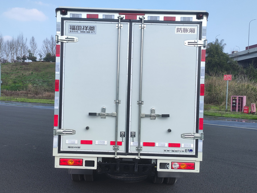 福田牌BJ5030XXYEV82純電動廂式貨車公告圖片