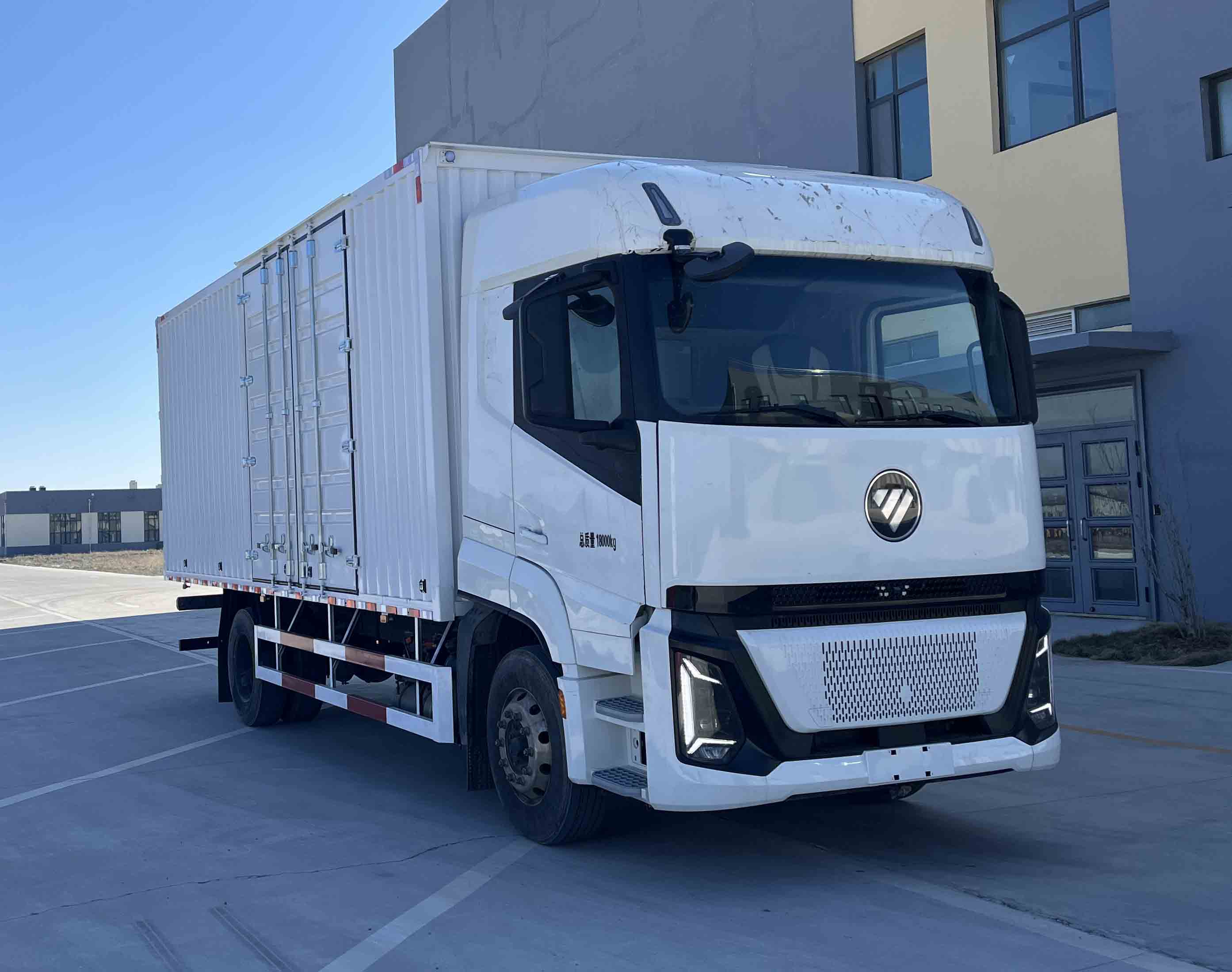 福田牌BJ5186XXY-08廂式貨車公告圖片