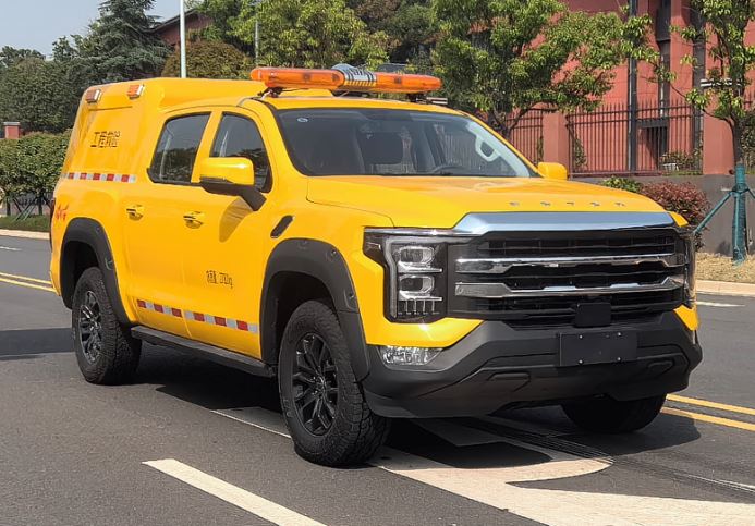 福田牌BJ5033XXHE6-H1救險(xiǎn)車公告圖片