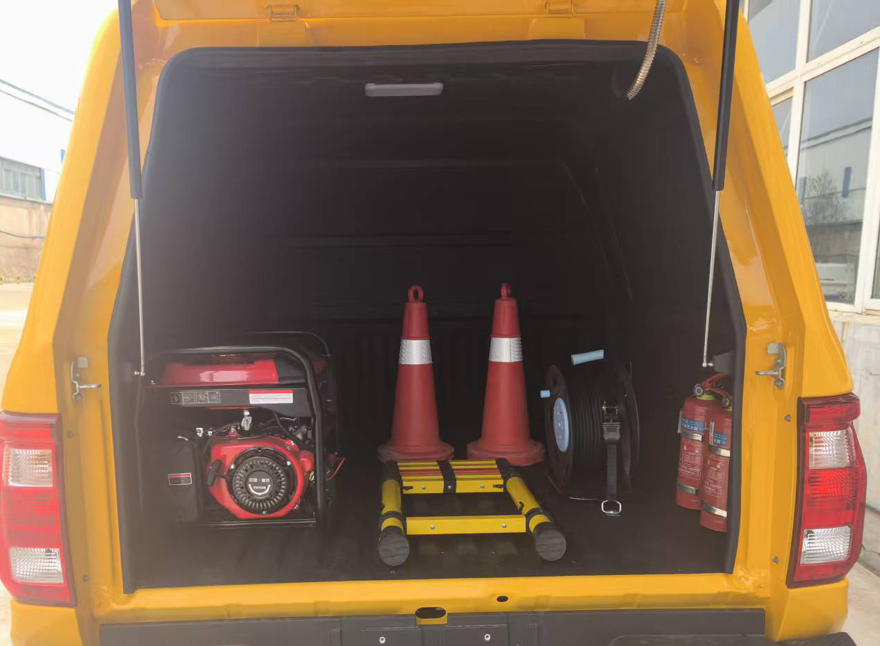 福田牌BJ5033XXHE6-H1救險(xiǎn)車公告圖片