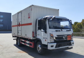 专力牌ZLC5125XRYE6易燃液体厢式运输车