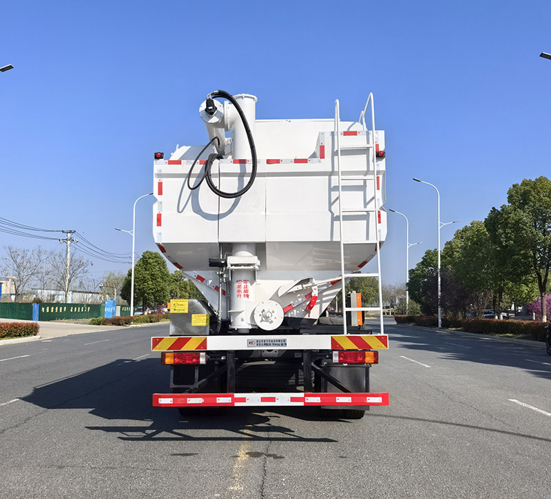 榮駿達牌HHX5250ZSLSX6散裝飼料運輸車公告圖片