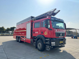 上格牌SGX5300TXFBP200/YDXZ泵浦消防车