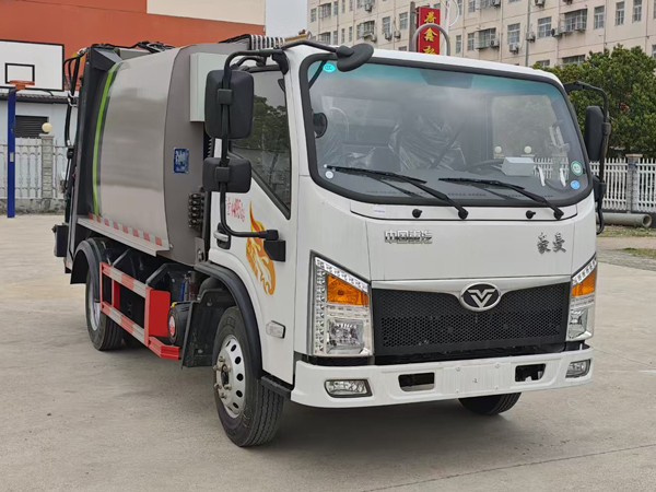 程力威牌CLW5040ZYSAHE壓縮式垃圾車公告圖片