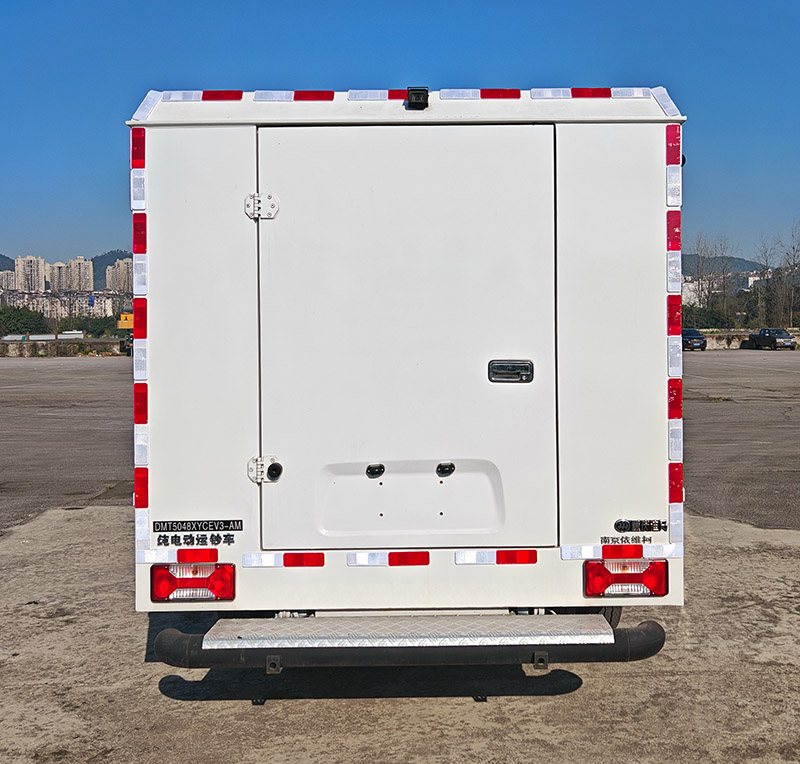 迪馬牌DMT5048XYCEV3-AM純電動(dòng)運(yùn)鈔車公告圖片