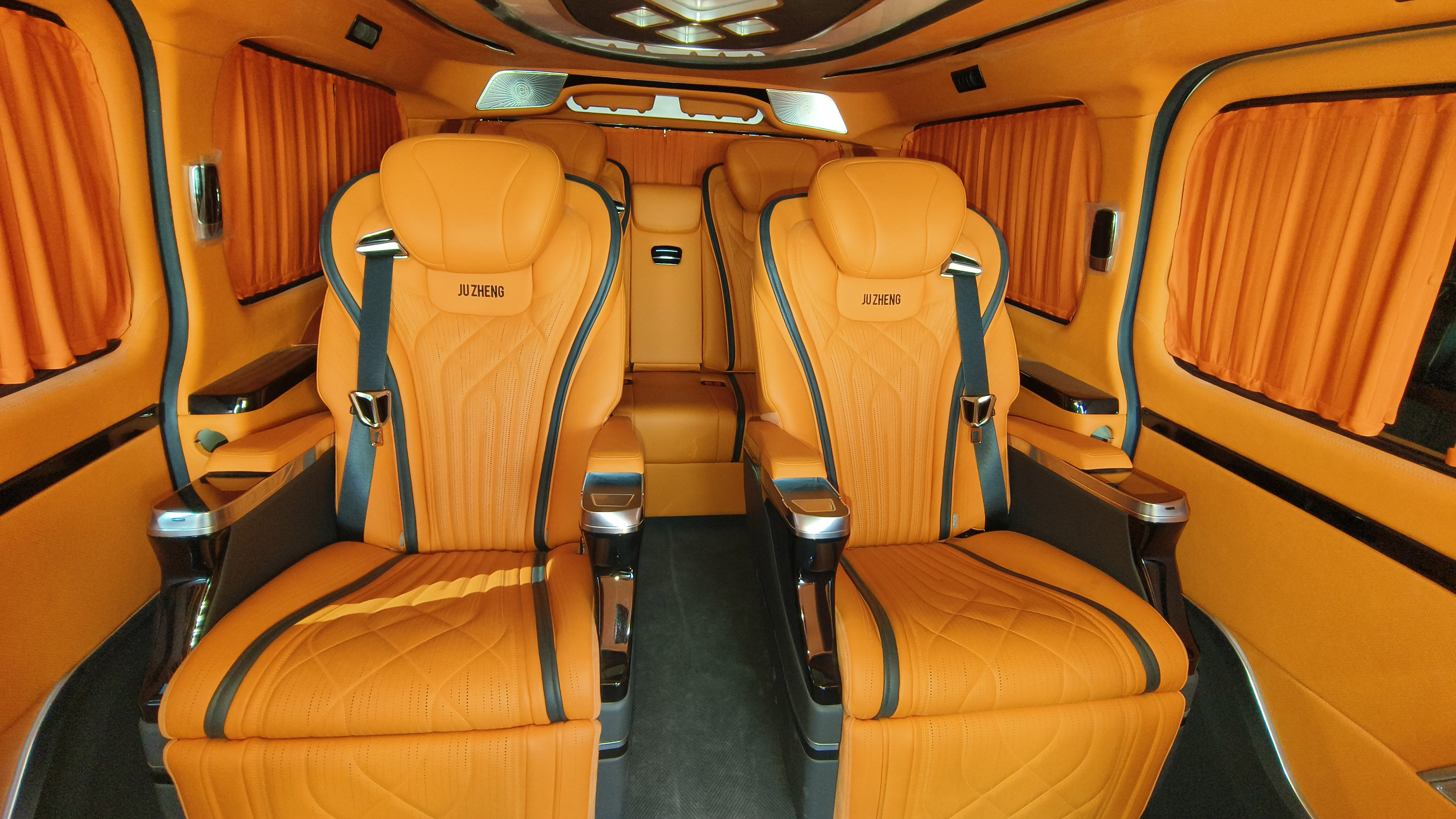 凱福萊牌NBC5040XSW09商務(wù)車公告圖片