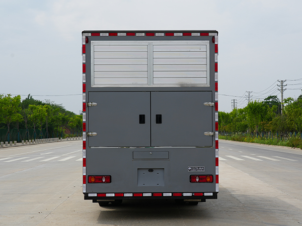 博利牌BLT5121TPSE6大流量排水搶險(xiǎn)車公告圖片