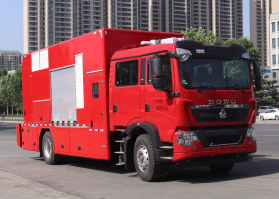大流量排水抢险车
