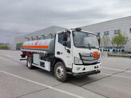 加油车