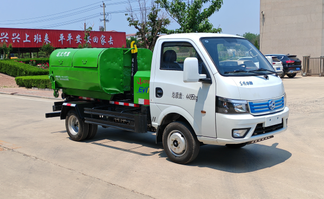 衡霸牌YYD5041ZXXDBEV純電動車廂可卸式垃圾車公告圖片