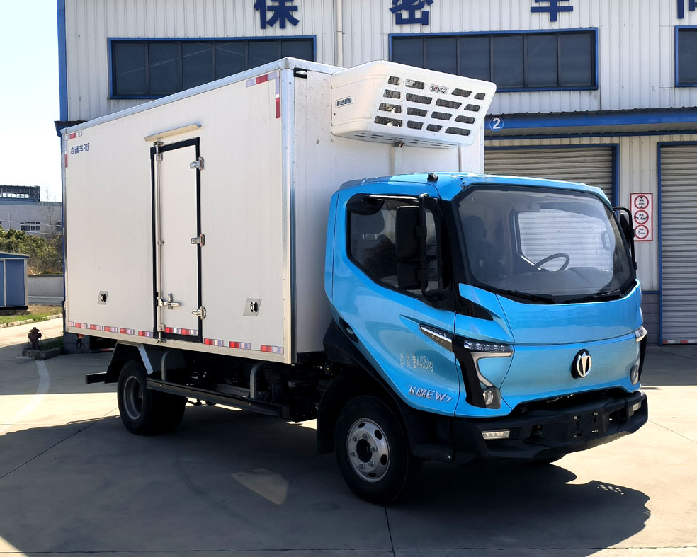 飛碟牌FD5042XLCW78BEV-1純電動冷藏車公告圖片