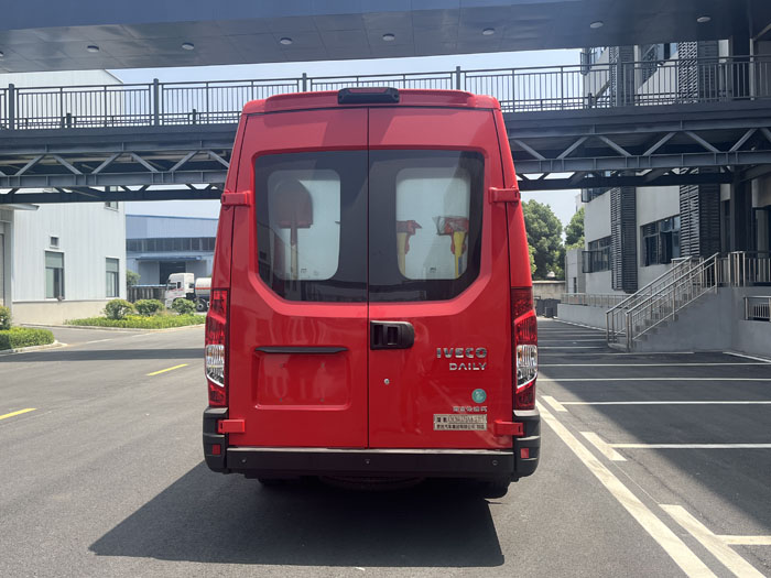 楚勝牌CSC5041XYBNJ6運兵車公告圖片