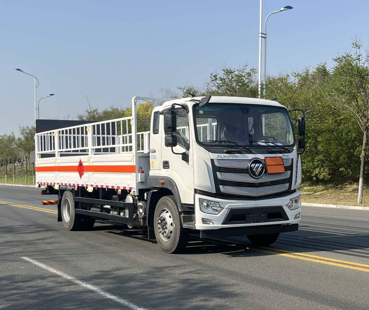 凱瑞華牌KRH5180TQPB6氣瓶運輸車