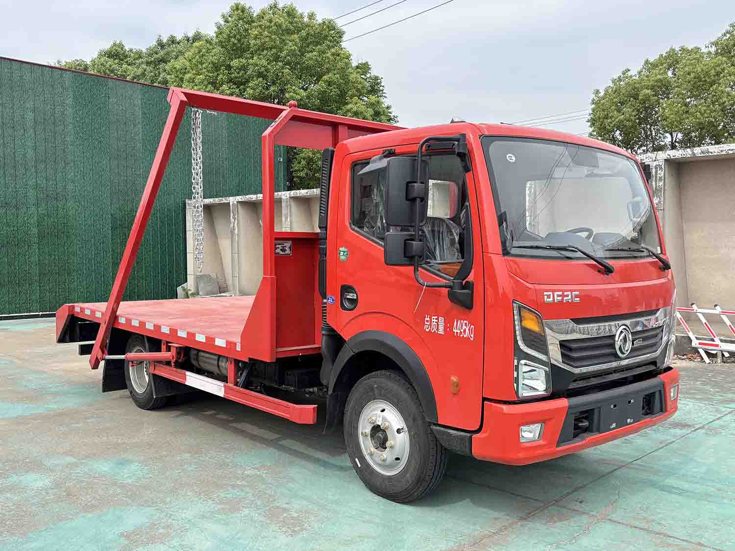 ABC5040ZBSEQ6型擺臂式垃圾車圖片